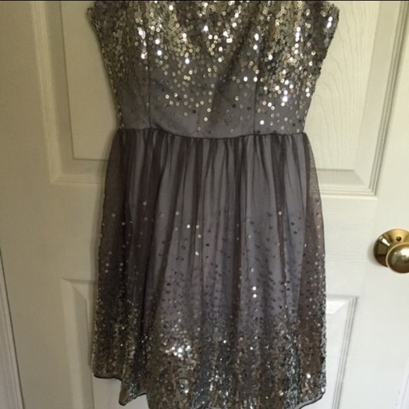 Delia's formal homecoming dress - Picture 3 of 4