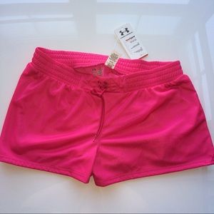 NWT under armour mesh shorts