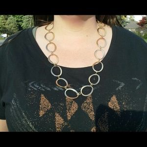 Premier Designs Go for Gold necklace