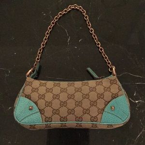 Gucci Logo Baguette