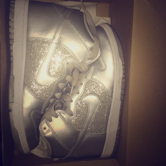 Nike high top sneakers