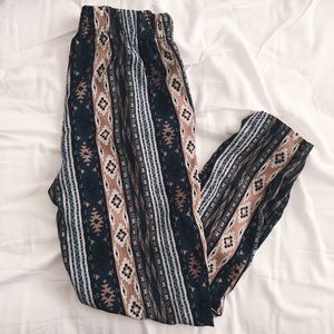 Tribal joggers🌿