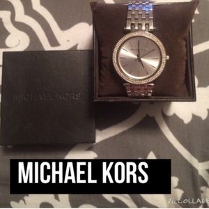 Mk watch