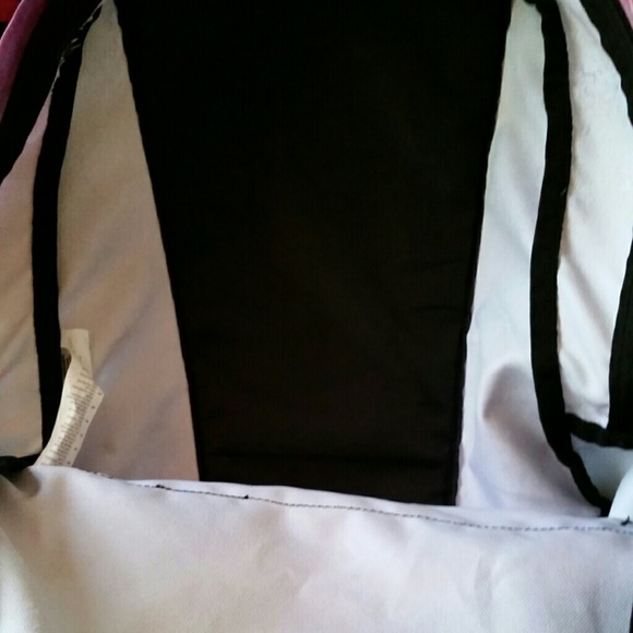 SOLD 🚫🚫Vans Backpack - Picture 4 of 4