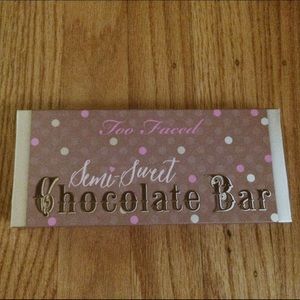 (Too Faced) Semi-sweet Chocolate Bar Pallette