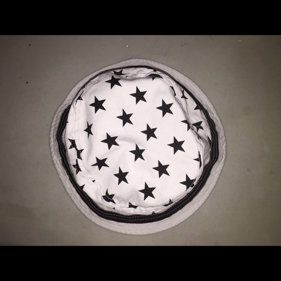 Star Bucket Hat - Picture 2 of 3
