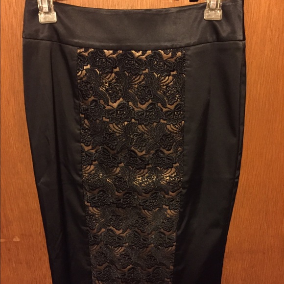 2bebe lace skirt