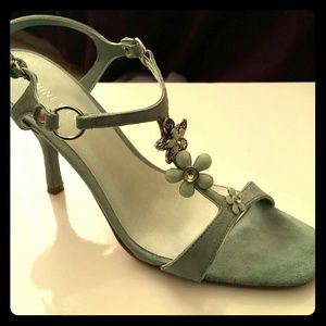 Accepting offers! Nine West turquoise heels