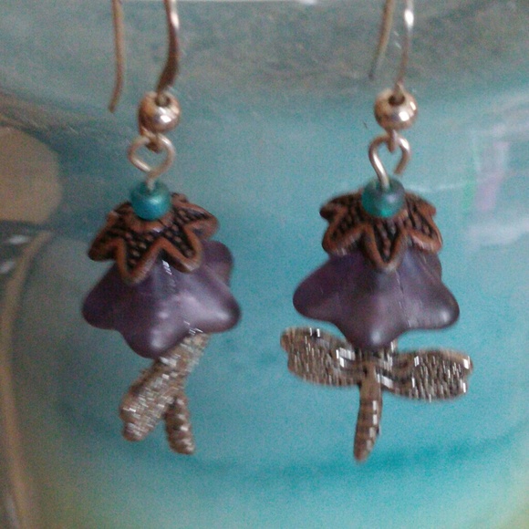 Dragonfly earrings - Picture 3 of 3