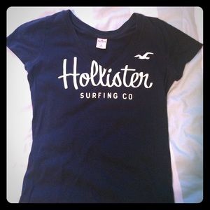 Hollister V-Neck