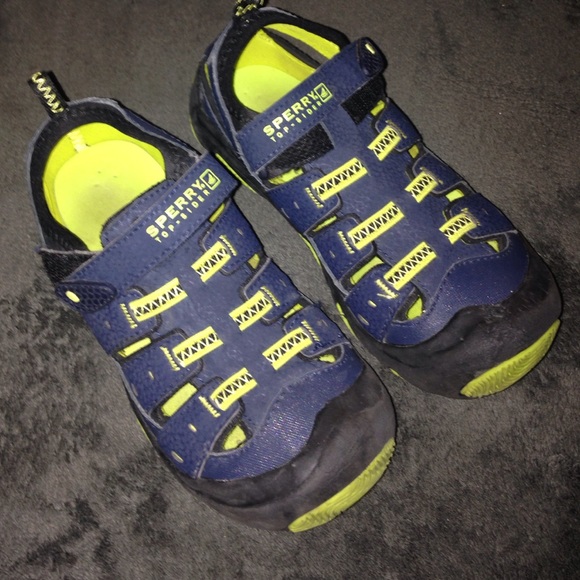 Sperry toddler water shoes