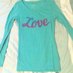 American Eagle Long Sleeve "Love"