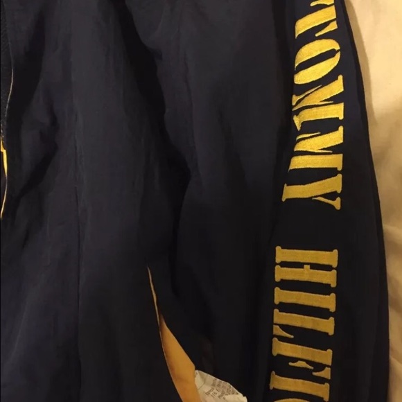 Vintage Tommy Hilfiger jacket - Picture 3 of 4