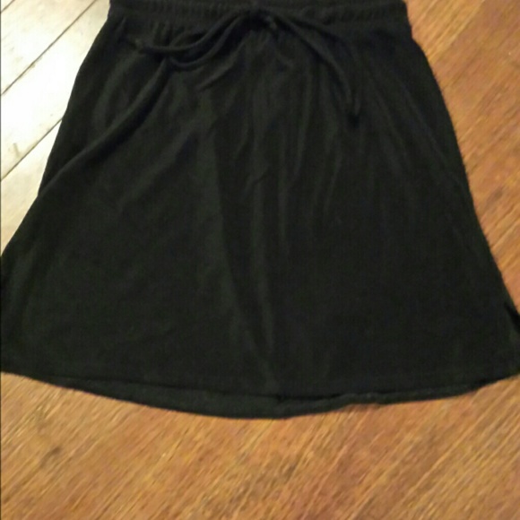 Black skirt