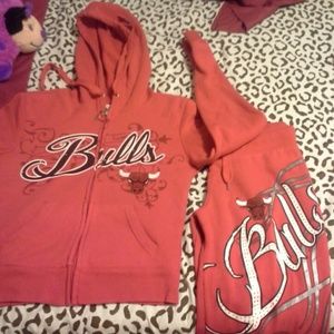 Chicago bulls jogging suit