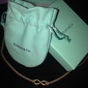 Tiffany & Co. Infinity Necklace in Sterling Silver
