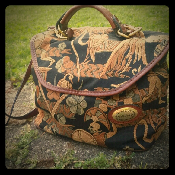 Vintage late 70s Italy tapestry purse.