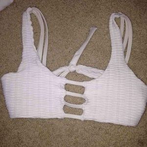 ❌SOLD❌ White Midori Tavarua top