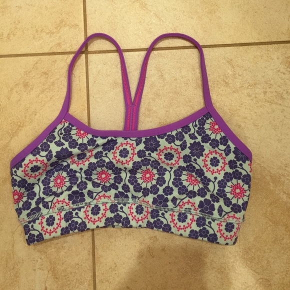 flow y sport bra