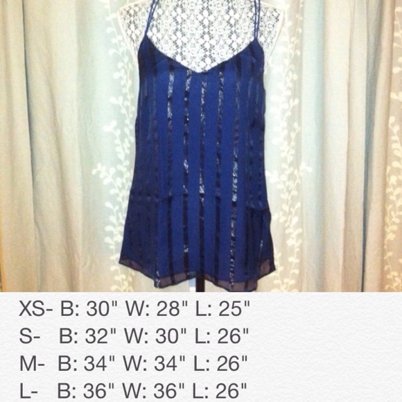 •Silk navy top• - Picture 4 of 4