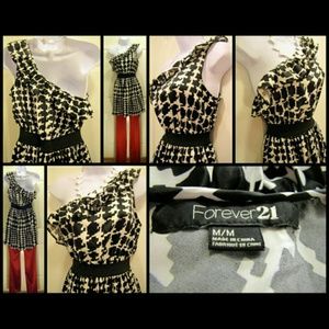 Forever21 Black White Houndstooth One Shoulder Top