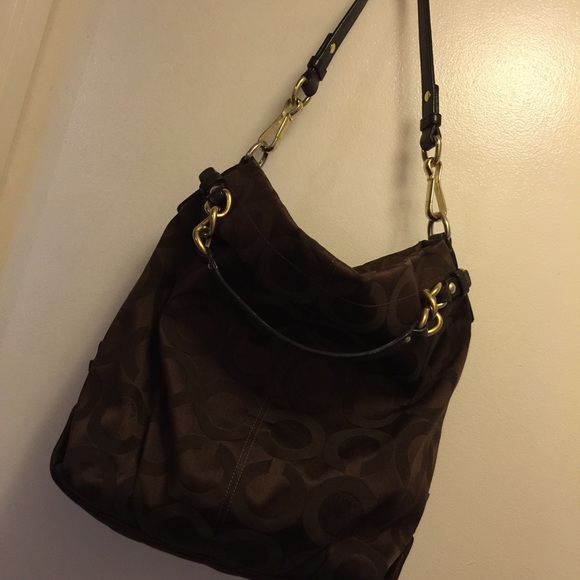 Authentic Coach Shoulder/Handbag - Picture 2 of 4