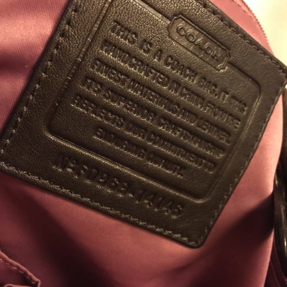 Authentic Coach Shoulder/Handbag - Picture 3 of 4