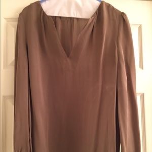 Joie tan silk blouse size M!