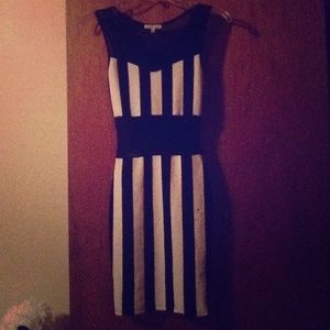 Very Sexy Fitted Dress To Show Off Those Curves ❤️