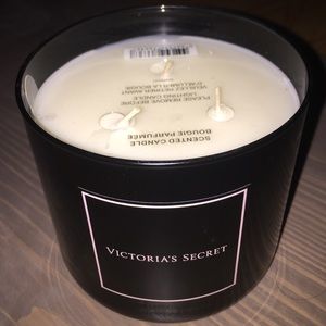 Victoria Secret Bombshell Candle
