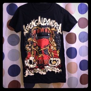 Asking Alexandria band tee! 👌🏼