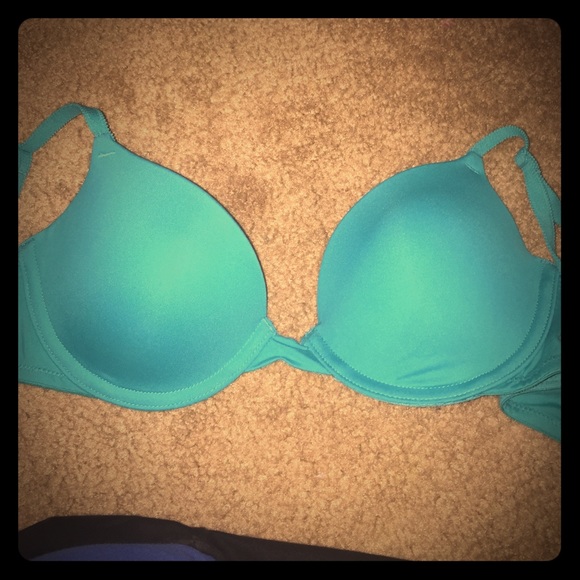 🎉 FINAL PRICE 🎉 Victoria's Secret PINK Teal Bra