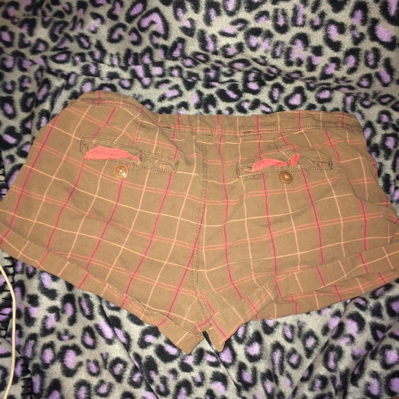 Shorts - Picture 2 of 2