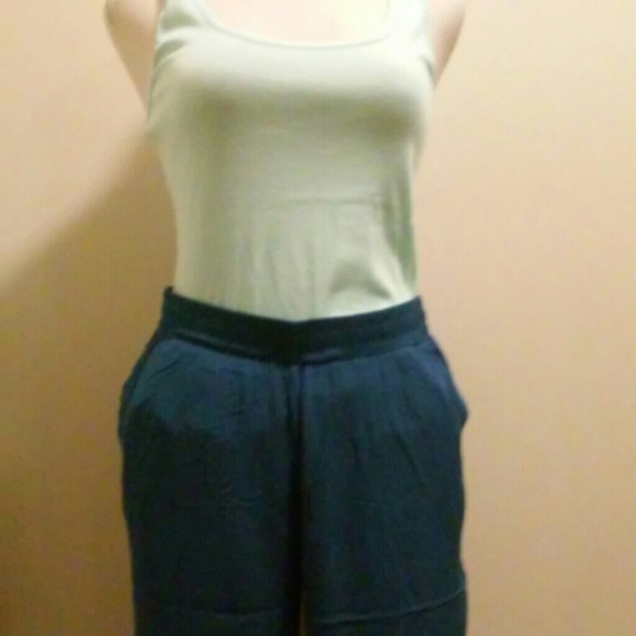 Ladies pants - Picture 3 of 3