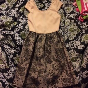 baige &' black dress