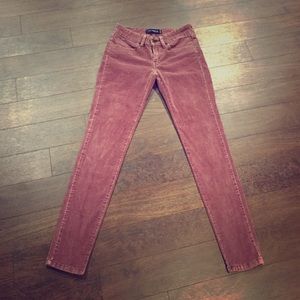 Levi's 535 maroon corduroy leggings
