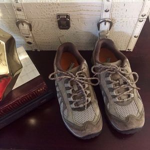 Sz 6 Merrell Siren Ventilator Trail Shoe