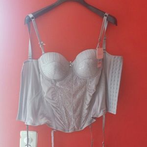 Sexy pearl grey corset with padded bra