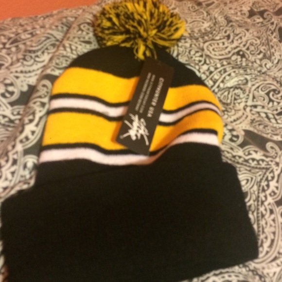 Beanie - Picture 2 of 2