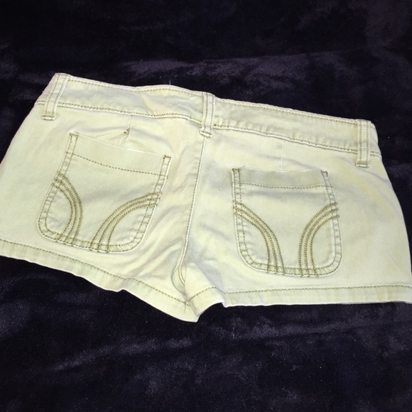 Hollister short shorts. - Picture 4 of 4