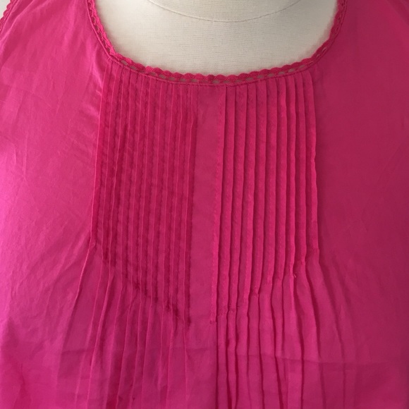 🚫SOLD IN BUNDLE🚫 Sweetest summer top ever! - Picture 2 of 4