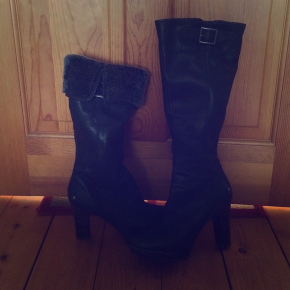 Uggs tall boots