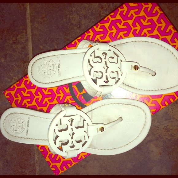 Tory burch miller sandals💗