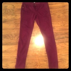💜Gianni Bini Skinny Jeans in Plum💜