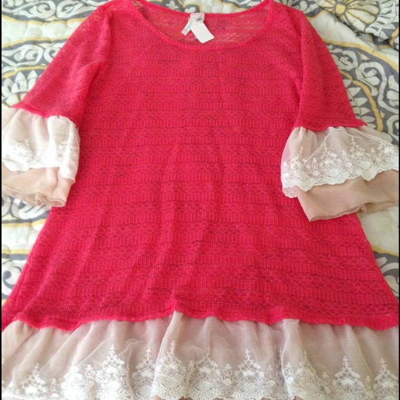 💗SOLD💗NWT Boutique Top