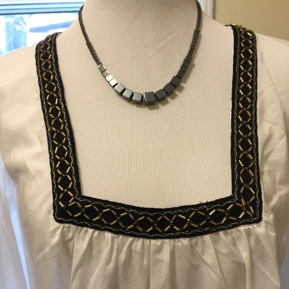 Trending white Tunic Top long-bell sleeve - Picture 2 of 3