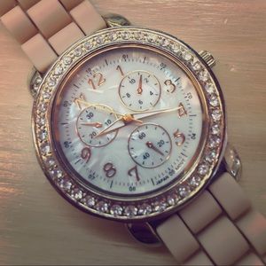 Quartz and Pearl Watch Pink Straps
