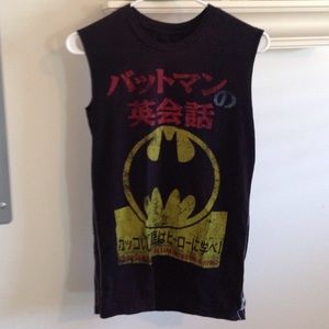 BLACK BATMAN CUTOFF T-SHIRT