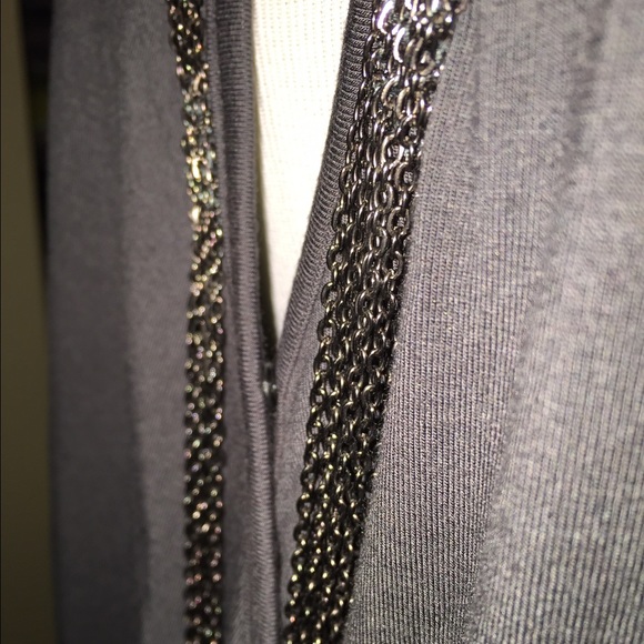 🔴Fun and festive Vest with chains - Picture 3 of 4