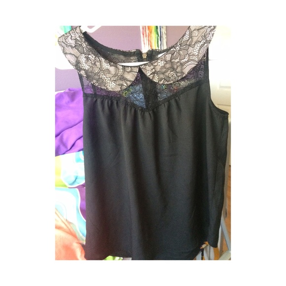 Charlotte Russe Sleeveless lace blouse